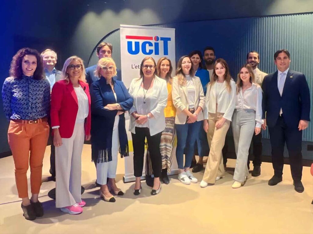 Entrare-in-UCIT Entrare-in-UCIT